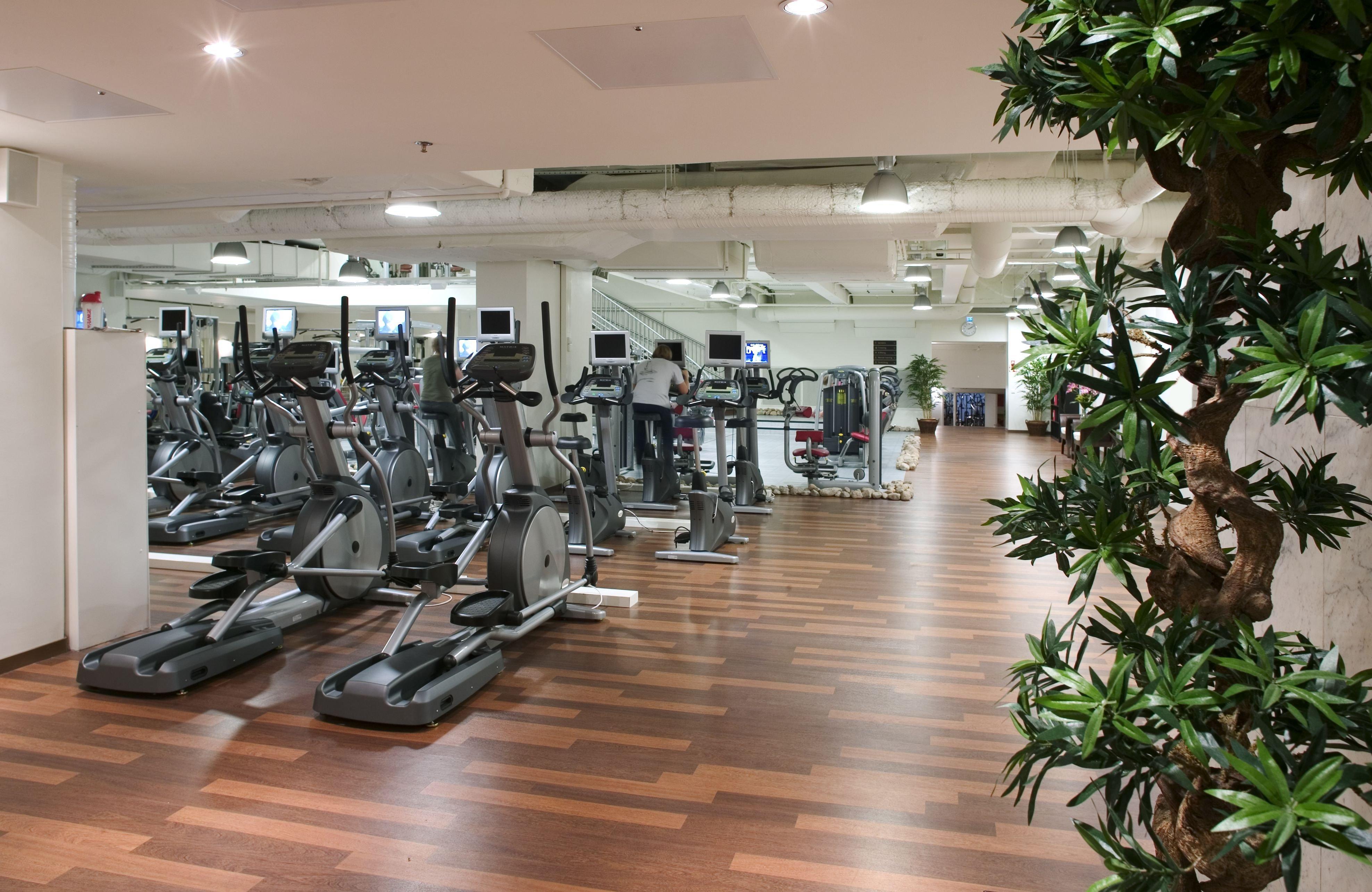 Crowne Plaza - Hesperia By Ihg Hotel 4*